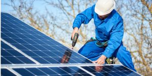 Installation Maintenance Panneaux Solaires Photovoltaïques à Trizay-Coutretot-Saint-Serge